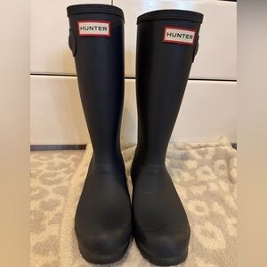 Hunter Adjustable Tall Navy Boots